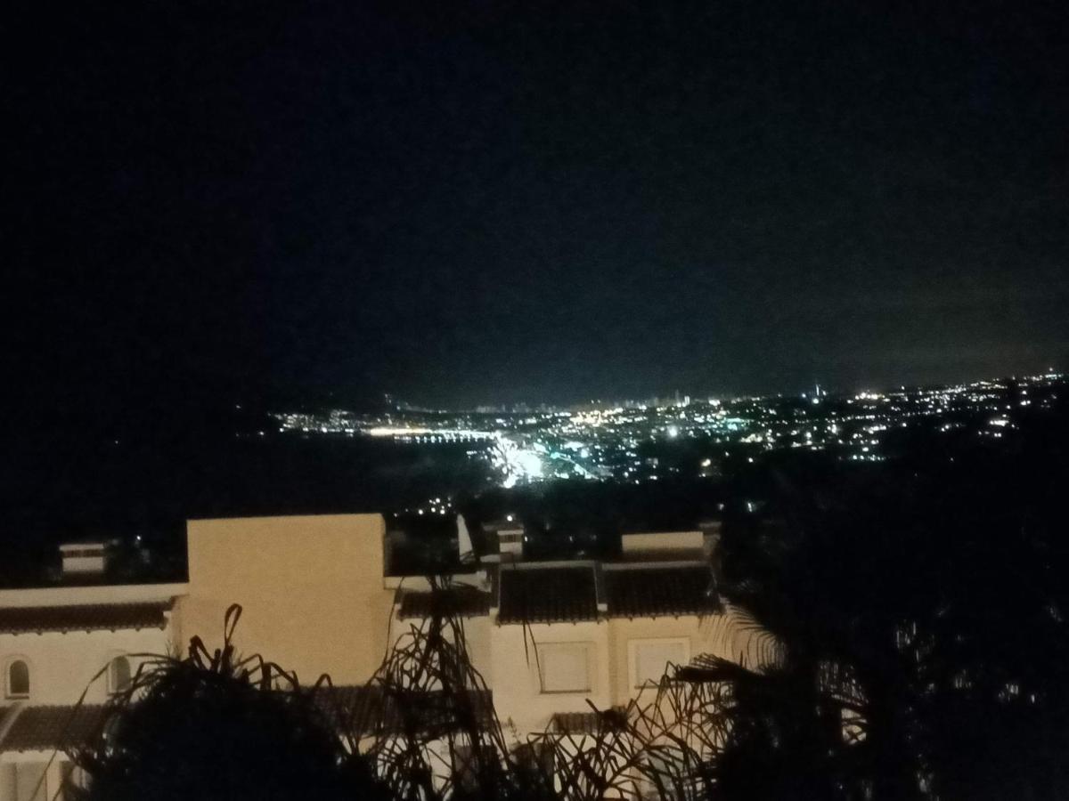 Wonderful Seaviews Only Adults Apartment Altea Luaran gambar