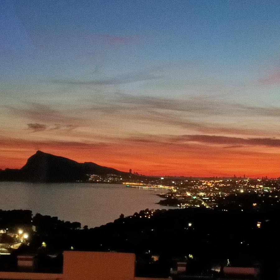 Wonderful Seaviews Only Adults Apartment Altea Luaran gambar